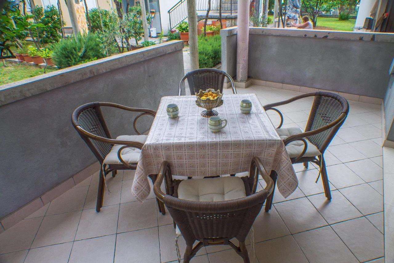 Dmm Apartments Тиват Экстерьер фото