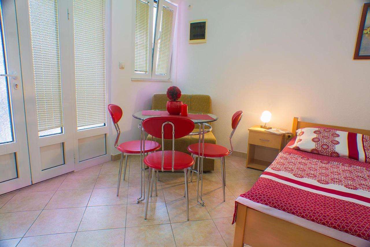 Dmm Apartments Тиват Экстерьер фото