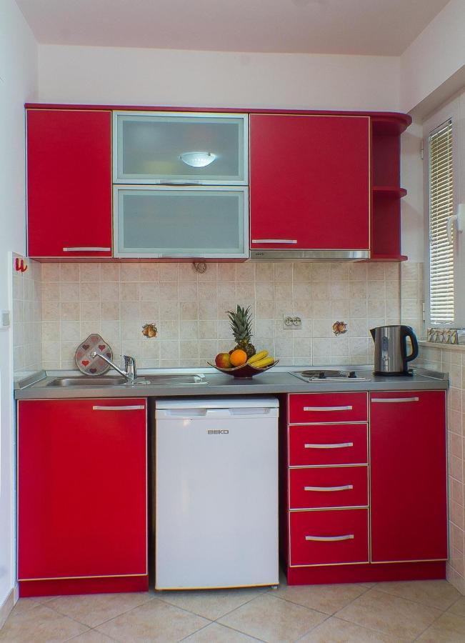 Dmm Apartments Тиват Экстерьер фото