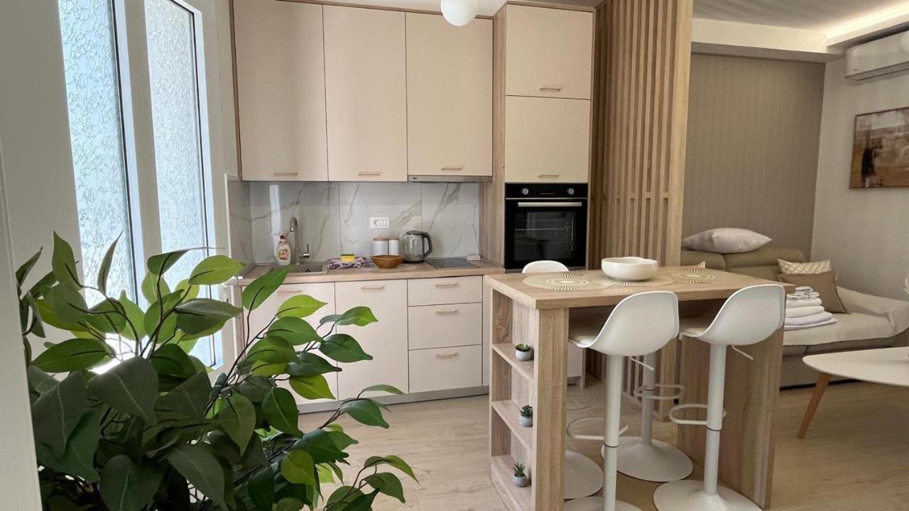 Dmm Apartments Тиват Экстерьер фото